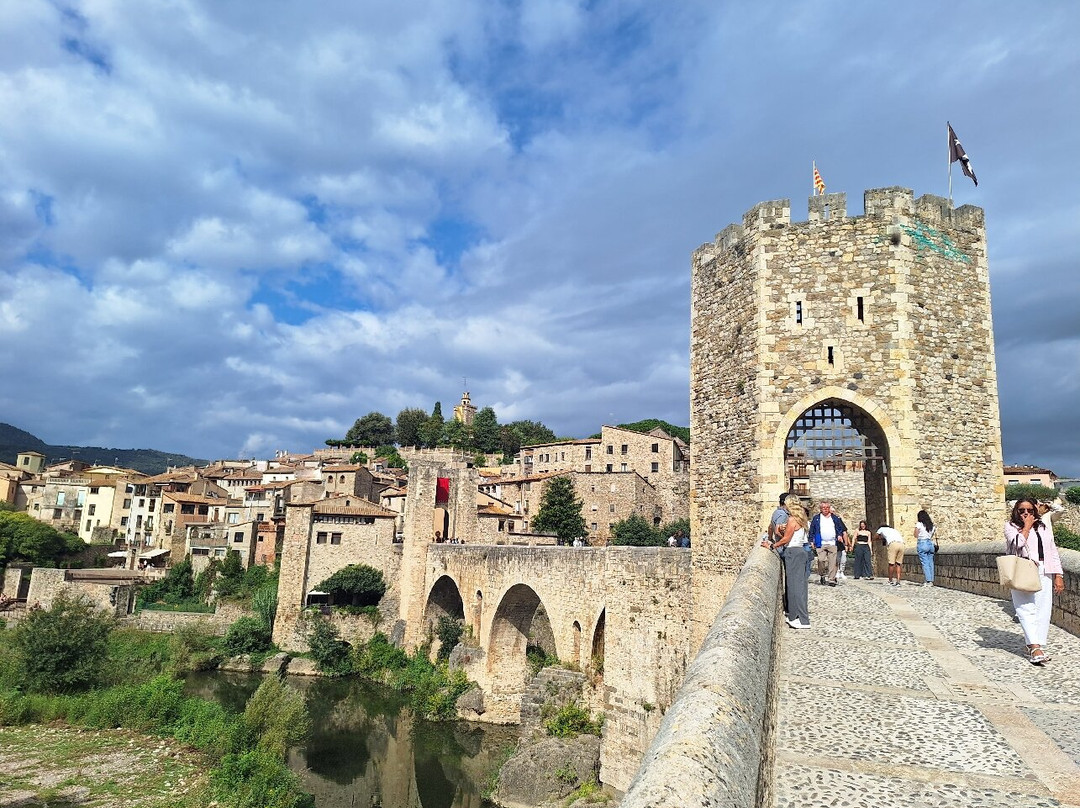 Puente de Besalúa-贝沙鲁必去景点