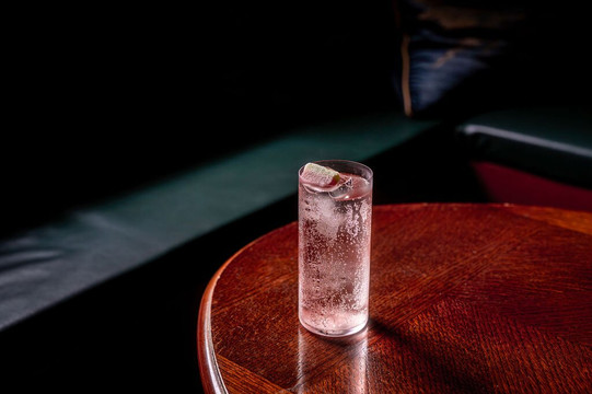 Tom Thumb Cocktail Bar-纽奎必去景点