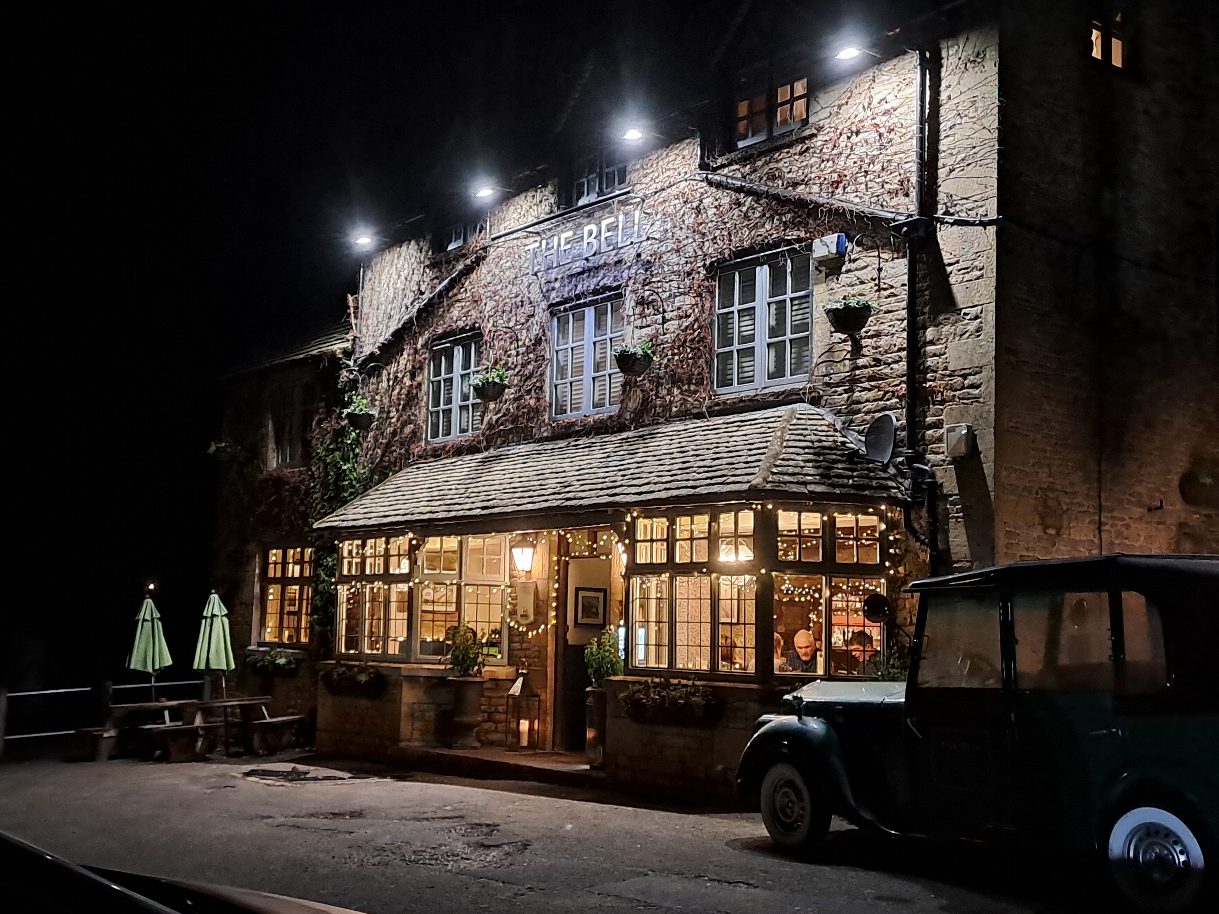 The Bell at Stow-官方