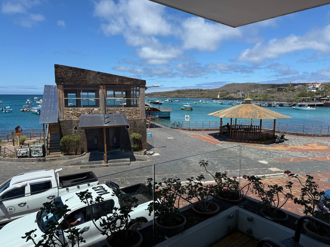 Galapagos Sunset Hotel主图