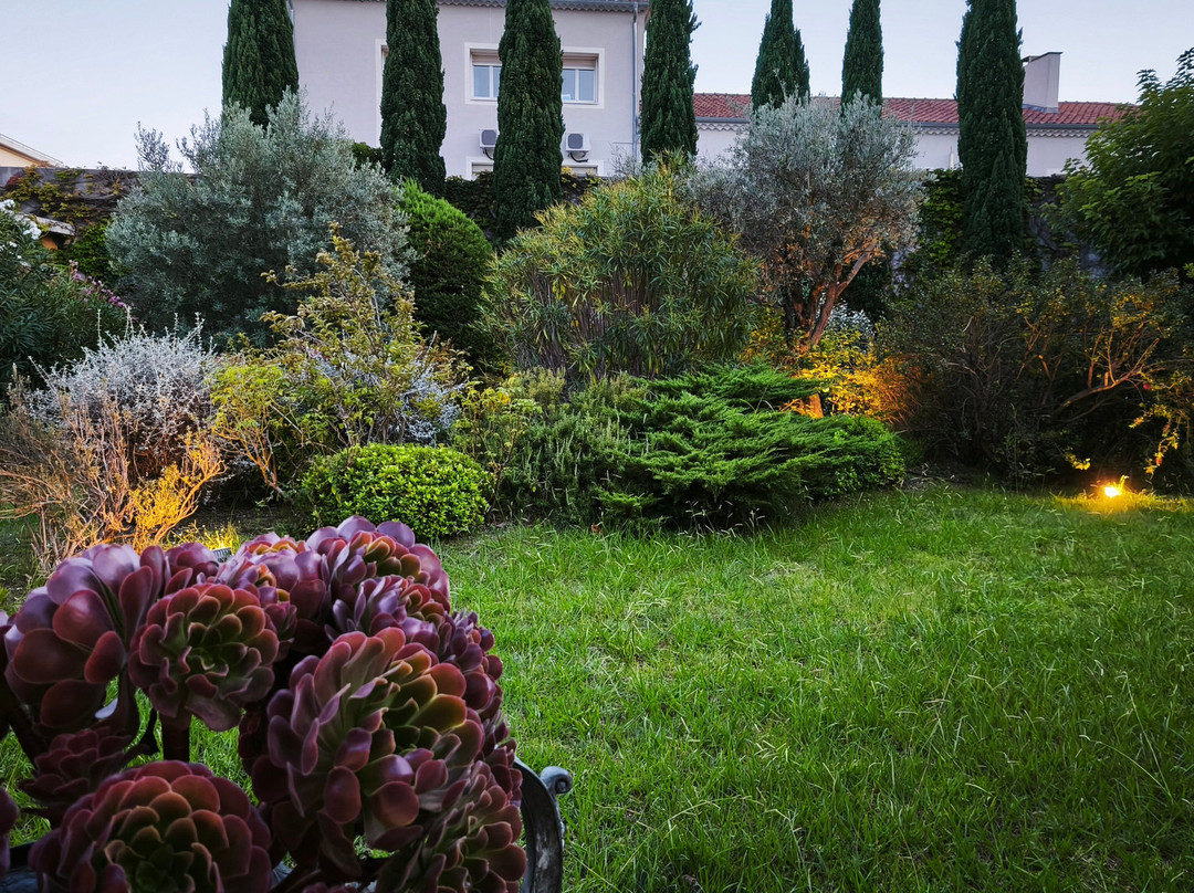 Thames Resort Hotels主图