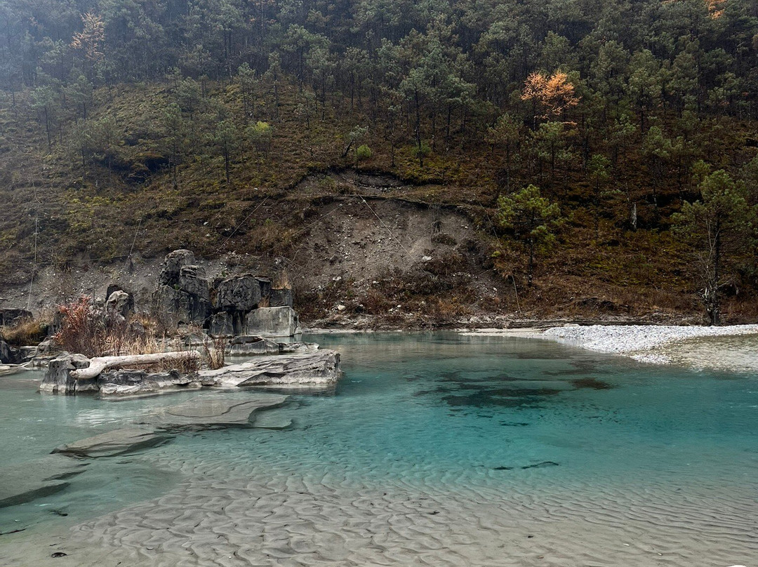 蓝月谷-丽江市必去景点