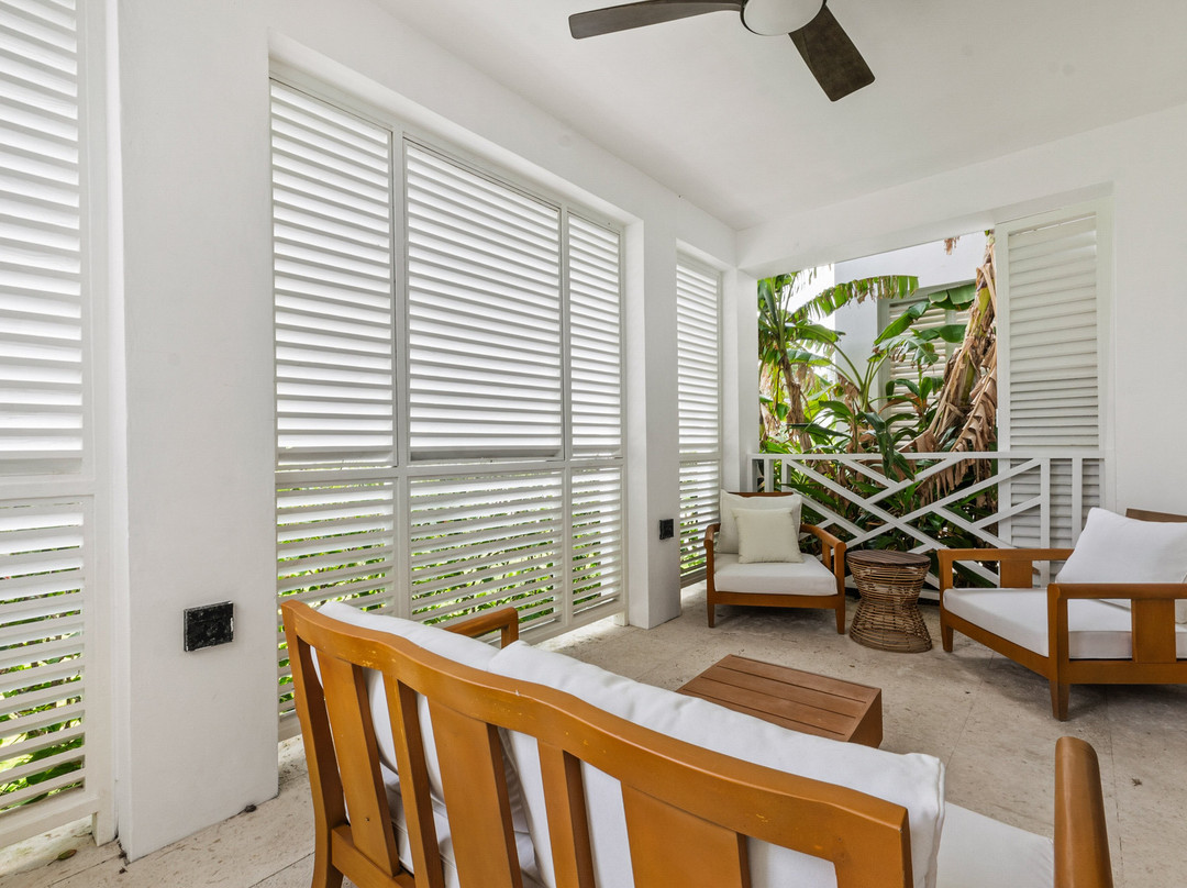 Romora Bay Resort & Marina主图