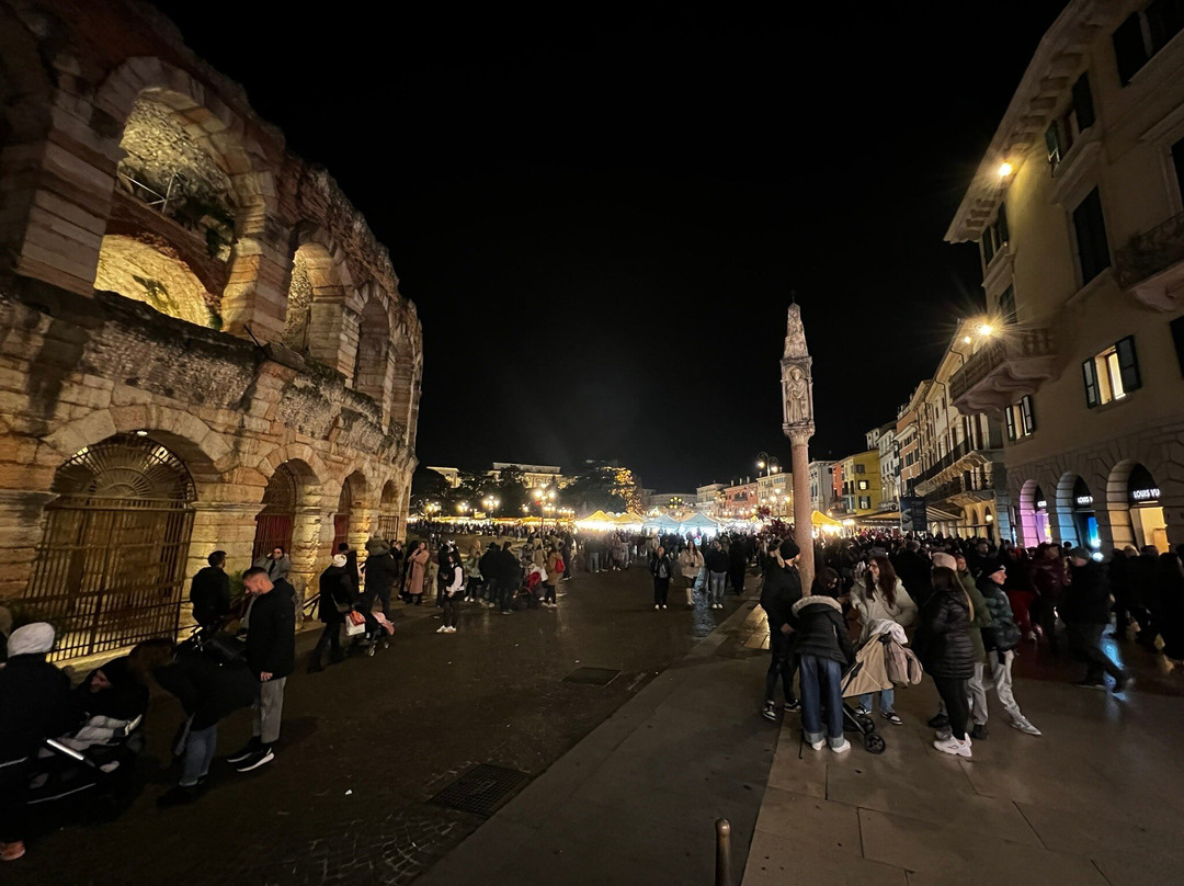 布拉广场-维罗纳必去景点