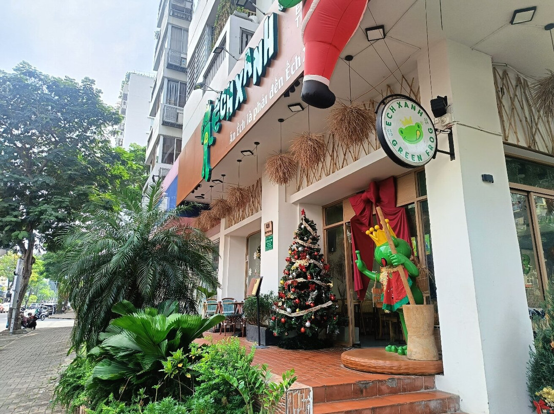 Ech Xanh's Restaurant - Phu My Hung