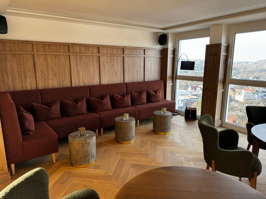 La Mela  Gasthaus & Bar