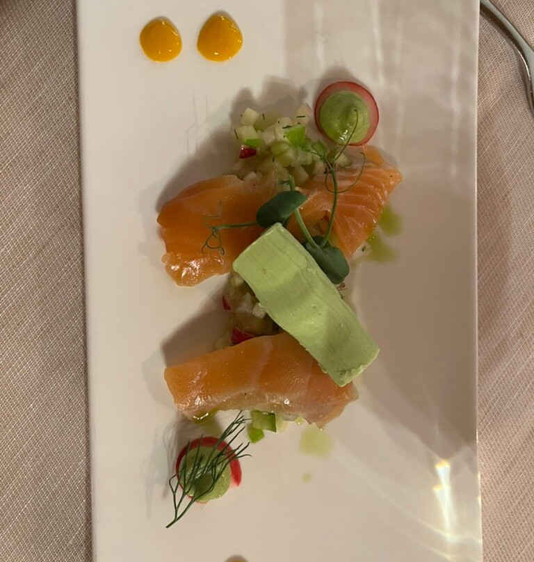 玛德琳酒店主图