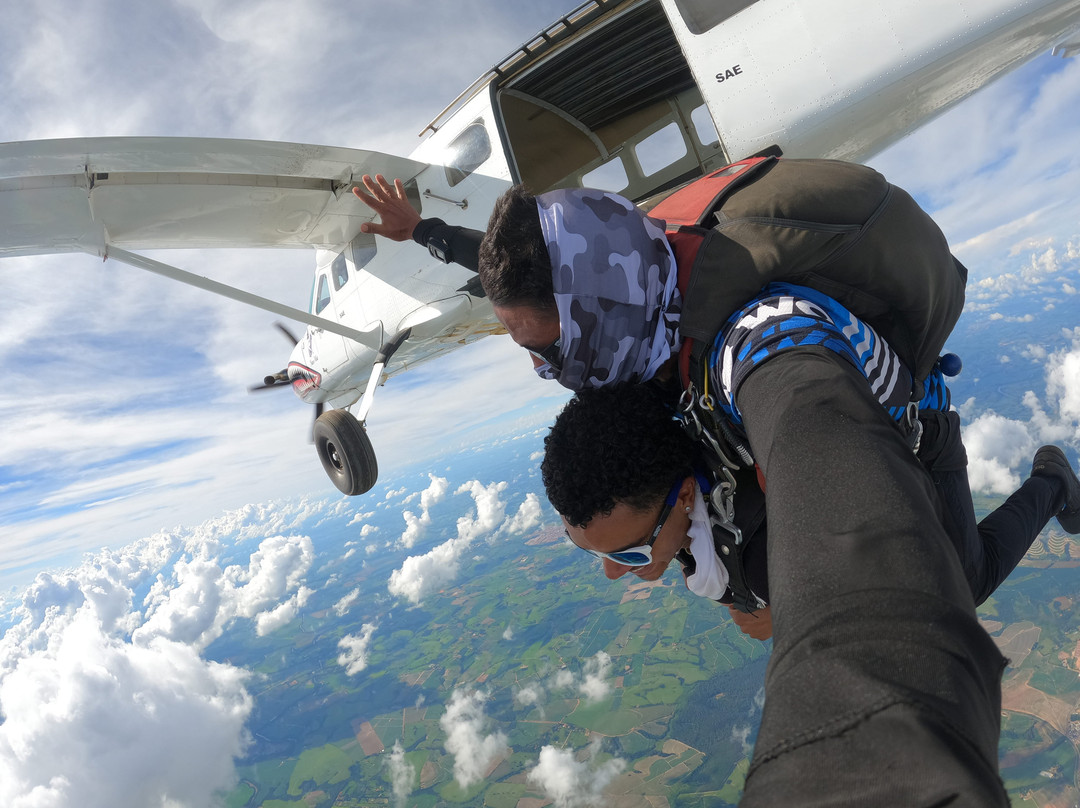 WOW Paraquedismo-Boituva必去景点