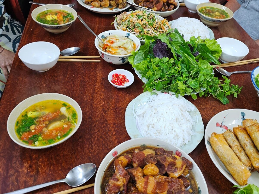 Chef Duyen's Home Cooking Classes & Tours-Ba Dinh必去景点