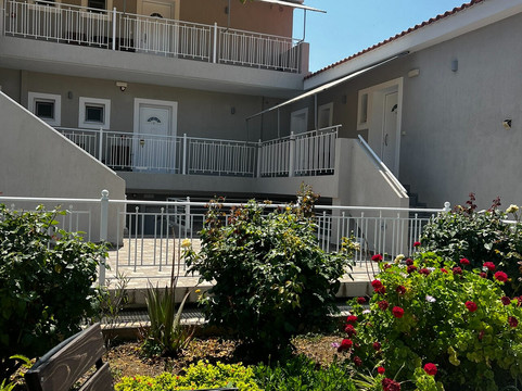 Casa de Rosa Apartments & Studios主图