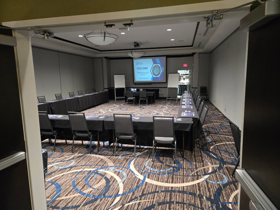 印第安纳波利斯机场假日酒店主图