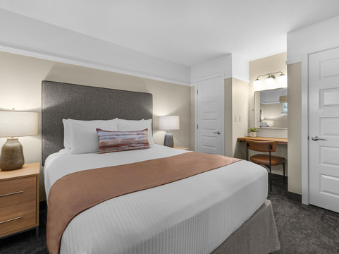 路肯恩格拉斯旅馆主图