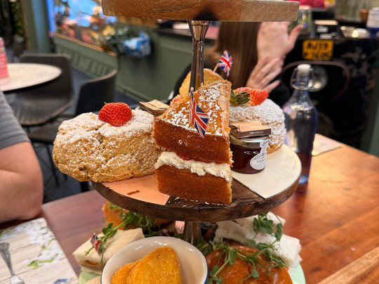 The British Ironwork Centre-奥斯沃斯特必去景点