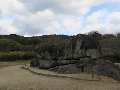 石舞台古坟-明日香村必去景点