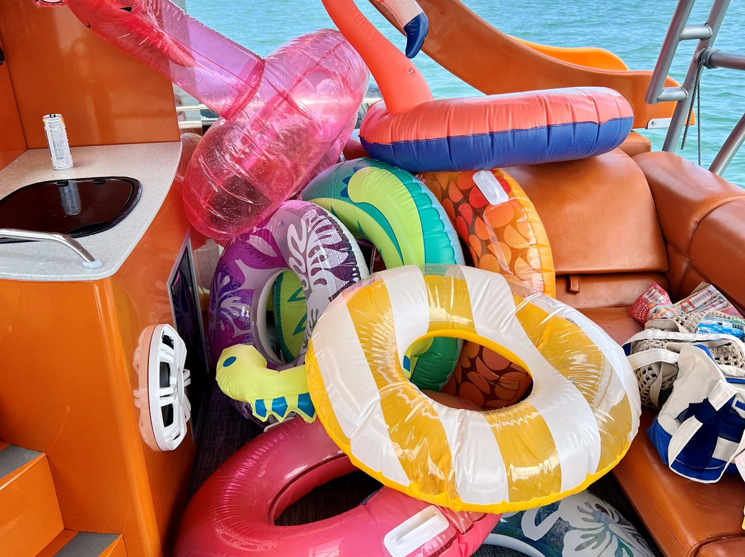 OC Boat Rentals-纽波特海滩必去景点