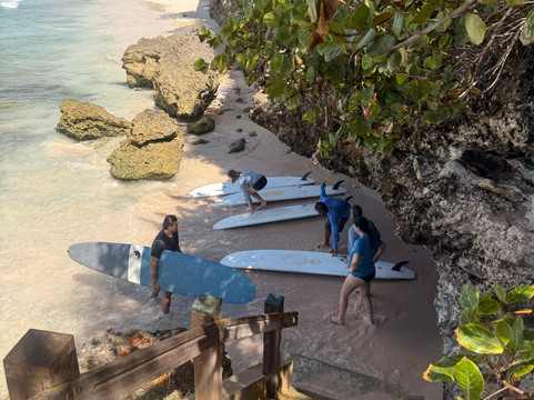Boosy's Surf School-基督城必去景点