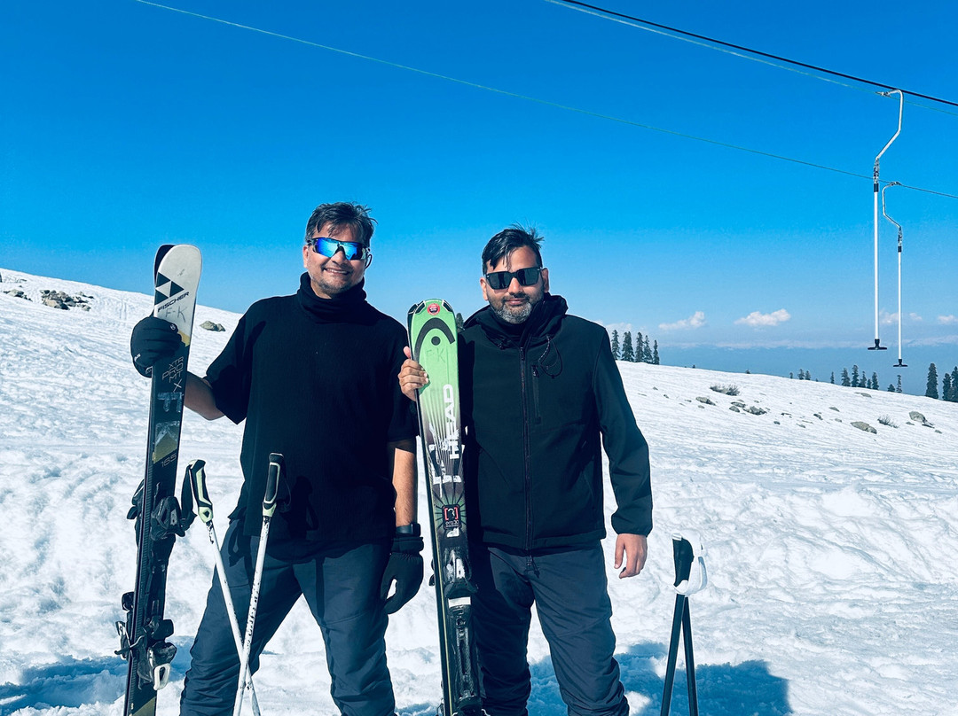 Adventures Kashmir-贡马必去景点