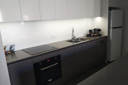 堪培拉骑士桥酒店主图