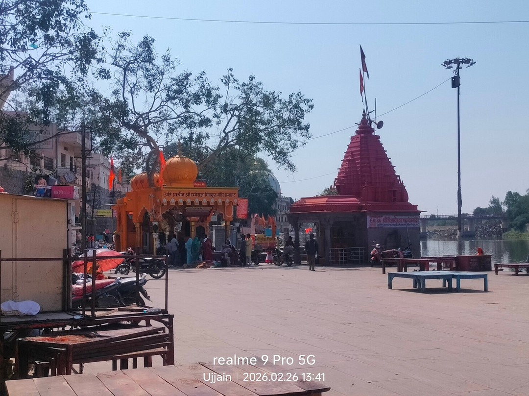 Triveni Ghat Sri Saneeshwara Navagraha Temple-乌阇必去景点