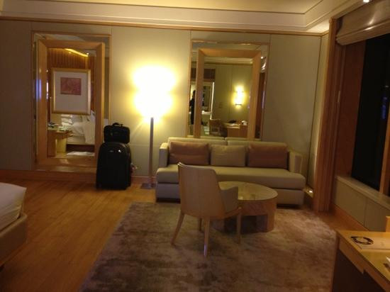 新加坡丽思卡尔顿美年酒店主图