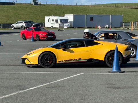 6th Gear Experience-切本哈姆必去景点