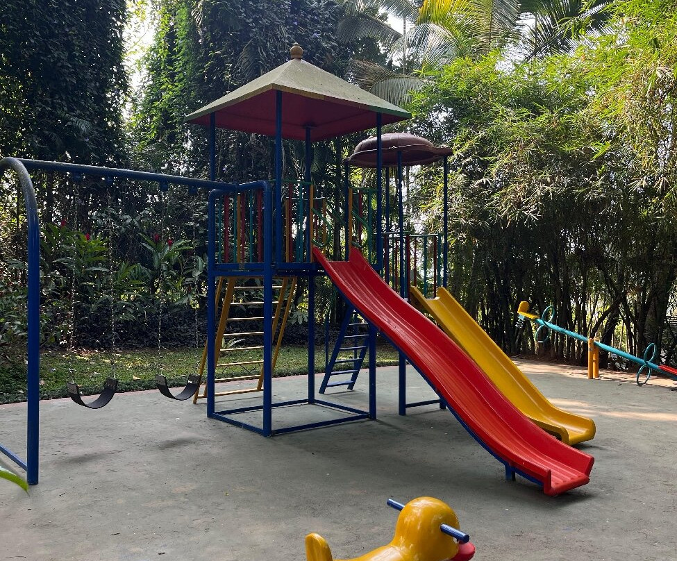 柳枝度假村主图