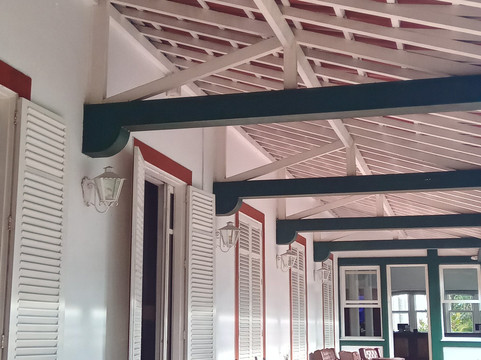 伊斯科拉河景酒店主图