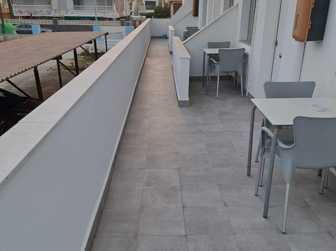 阿尔巴旅馆主图