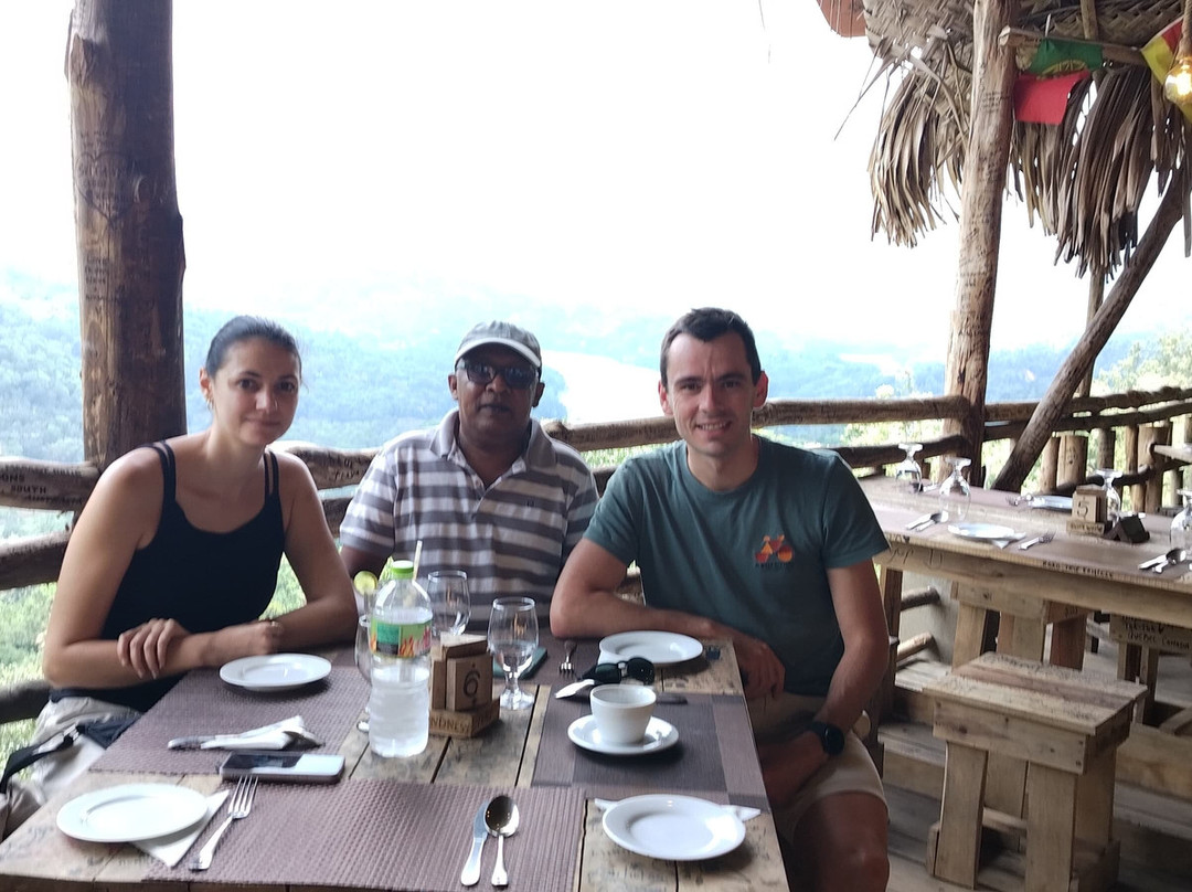 Sri Lankan Safest Driver-Padukka必去景点