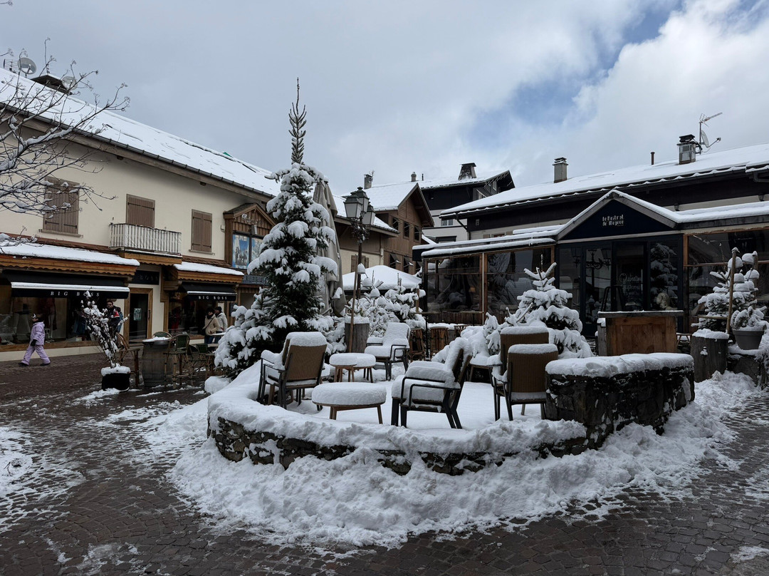 梅杰夫之心酒店主图