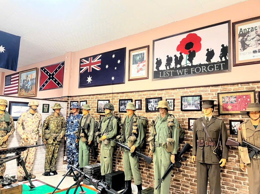 The Robert Taylor Museum Of Worldwide Arms-头顿必去景点