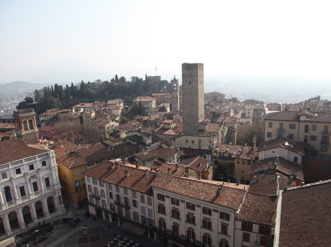 Campanone o Torre Civica-贝加莫必去景点