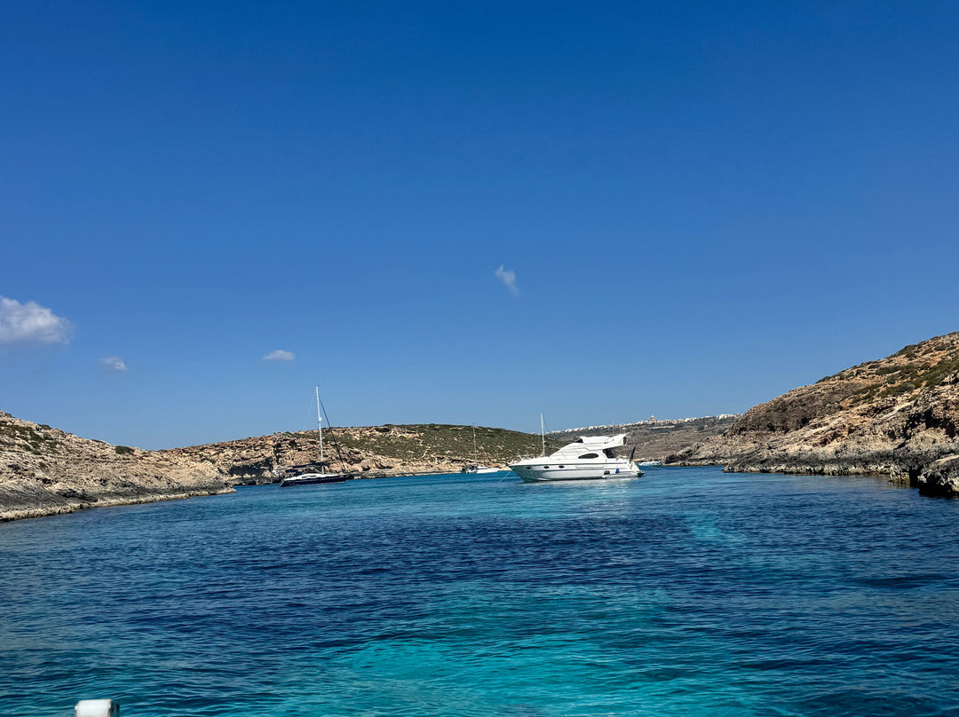Comino Waves Boat Charters Malta-史克华必去景点