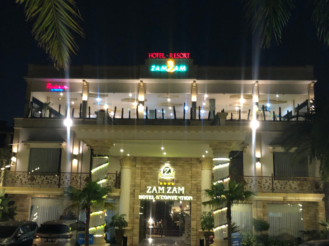 赞赞酒店主图