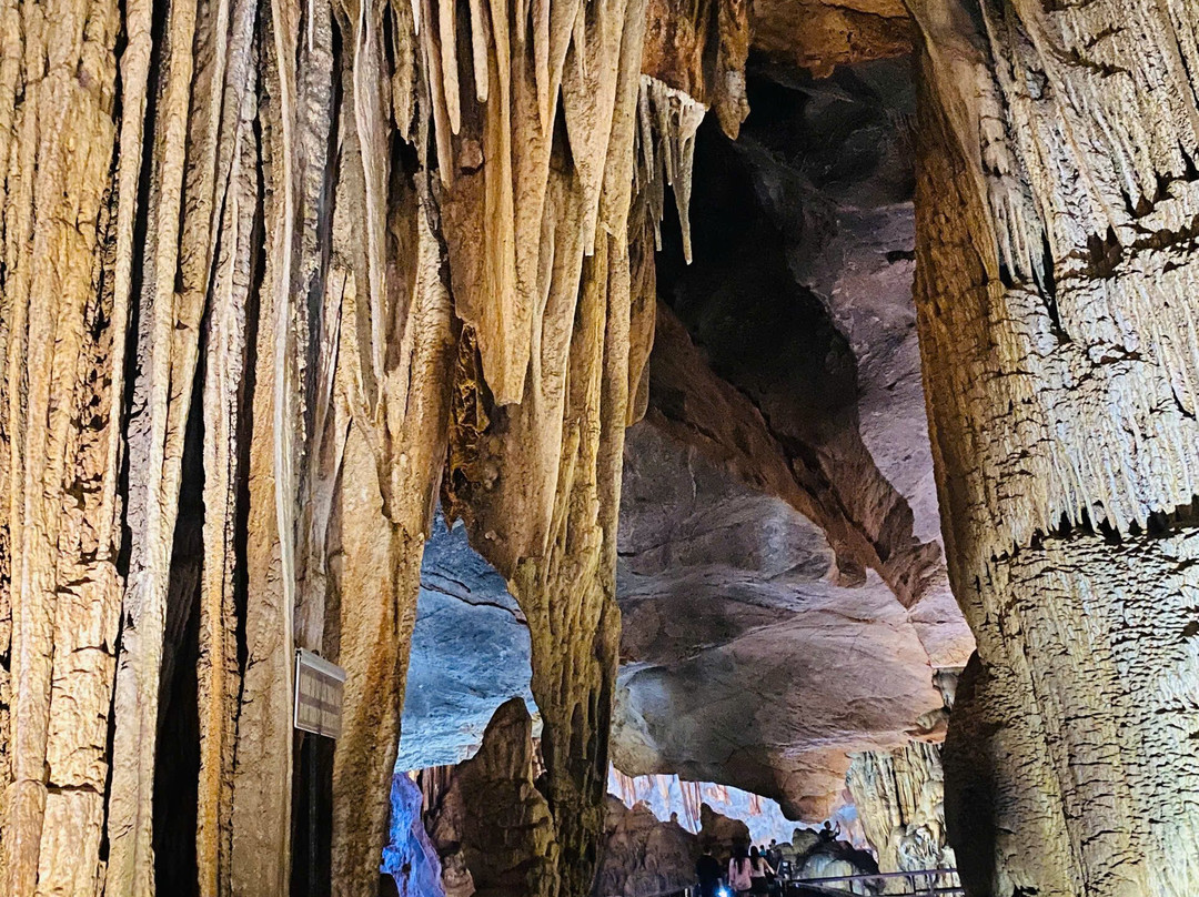 Phong Nha Tour To The Caves-洞海必去景点