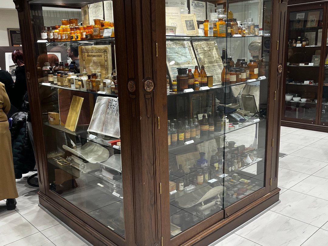 Hellenic Pharmaceutical Museum-卡拉马里亚必去景点