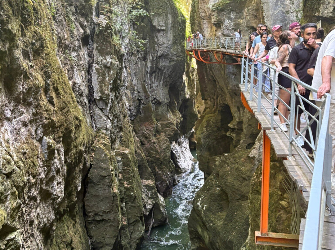 杜费里峡谷-Lovagny必去景点