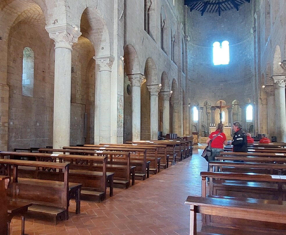 Abbazia di Sant'Antimo-Castelnuovo dell'Abate必去景点