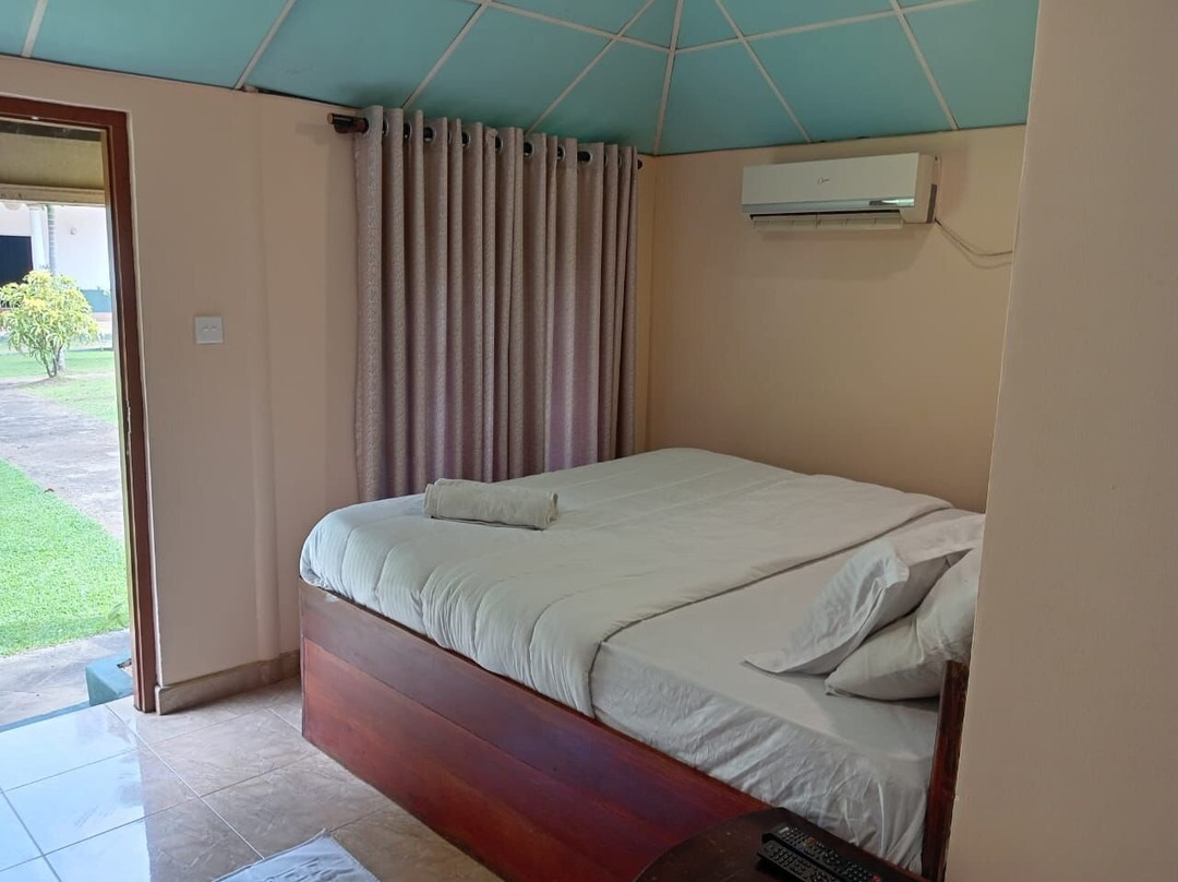 Tharindu Villa