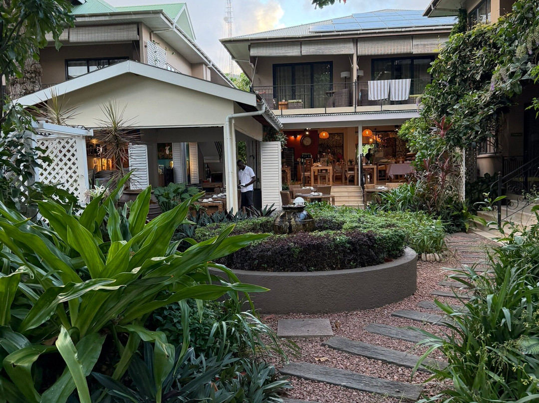 勒利派尔酒店主图