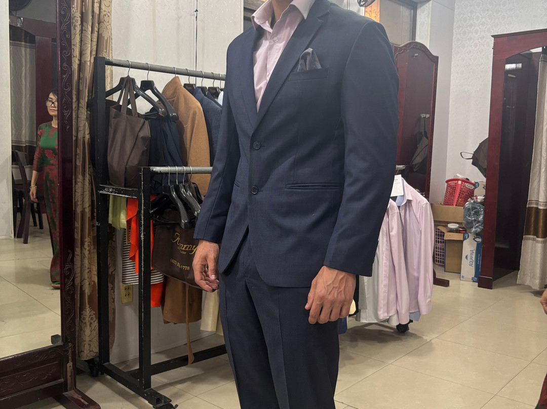 吉米服装定制-会安必去景点