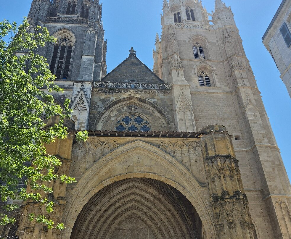 Cathédrale Sainte-Marie de Bayonne-Bayonne必去景点