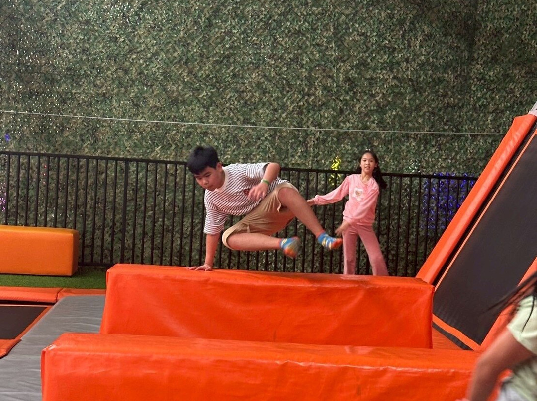 50FLY! Family Entertainment Center-清迈必去景点