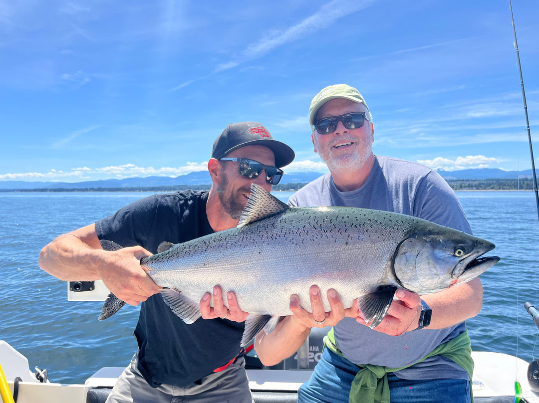 Fishing Storie Charters-坎贝尔里弗必去景点