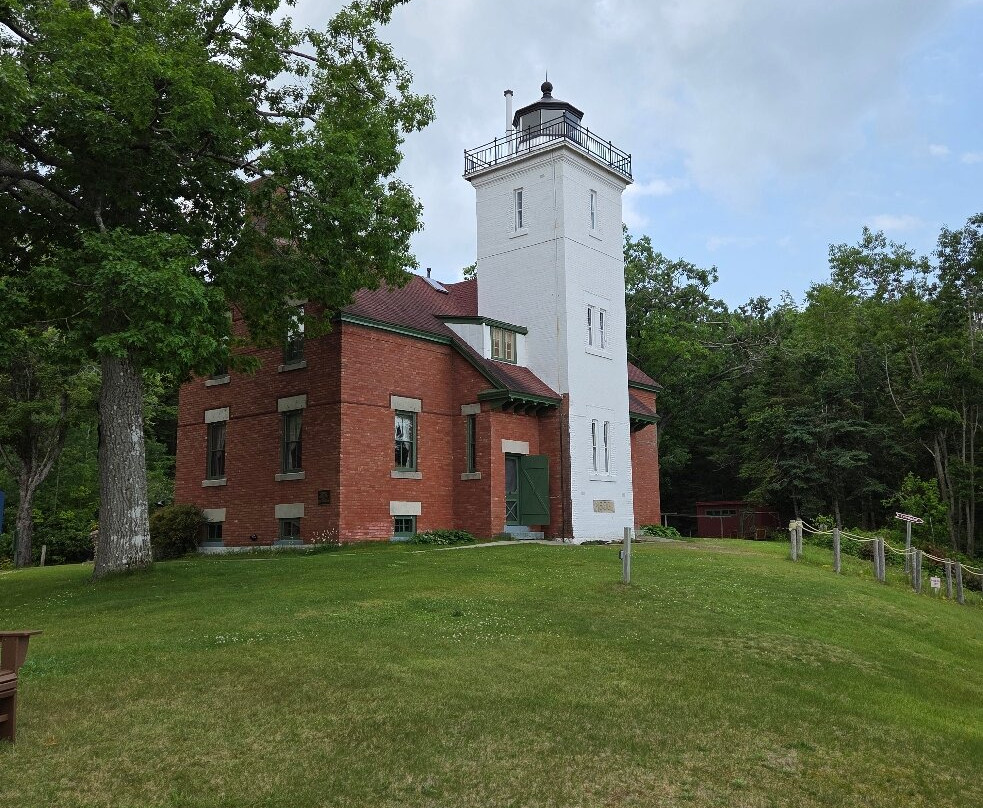40 Mile Point Lighthouse-Rogers City必去景点