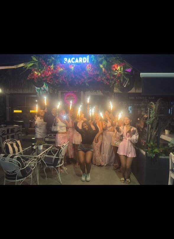 The Street Bar-Nidri必去景点