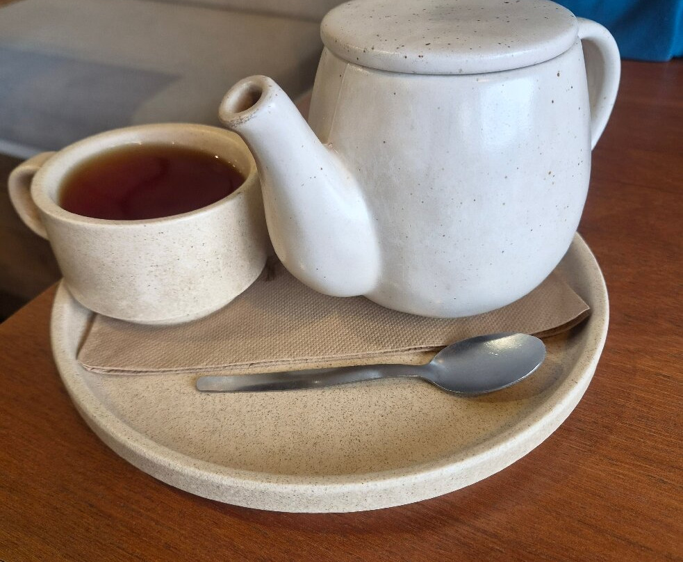 Hollow Tree Cafe