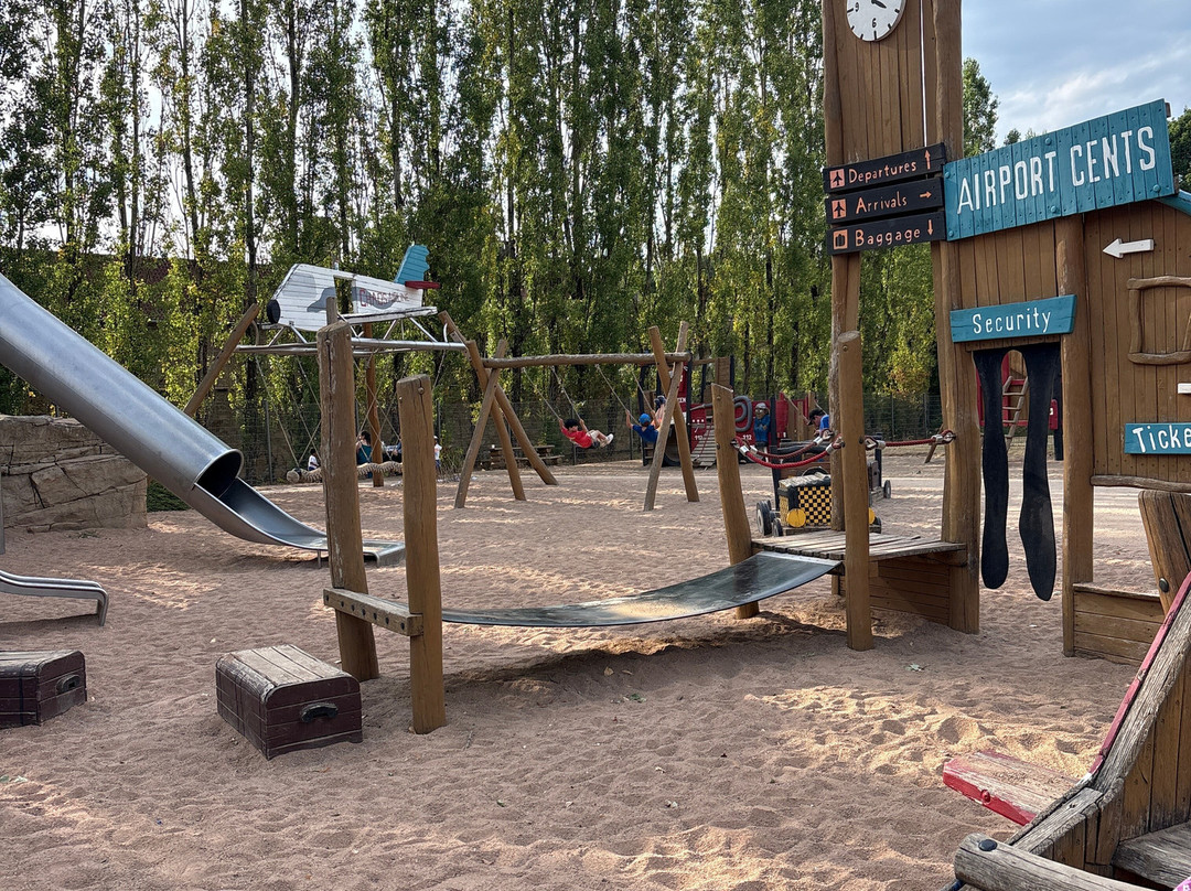 Airport Park & Playground-卢森堡城必去景点