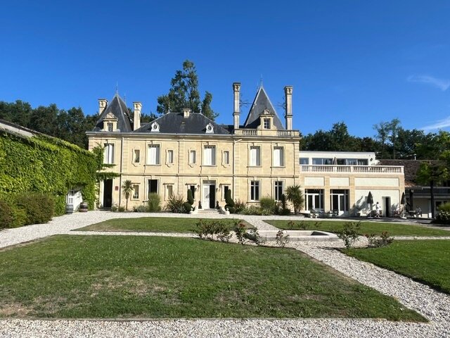 米耶城堡酒店-旅行者