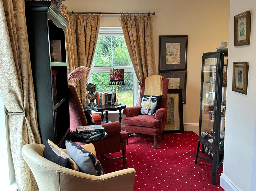Castlewood House Dingle主图
